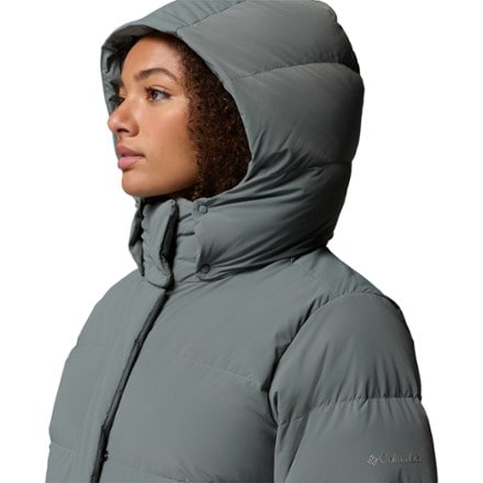 Columbia Amaze Puff Down Hooded Jacket - Women's 9