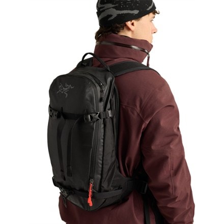 Arc'teryx Quintic 16 Snow Pack 5