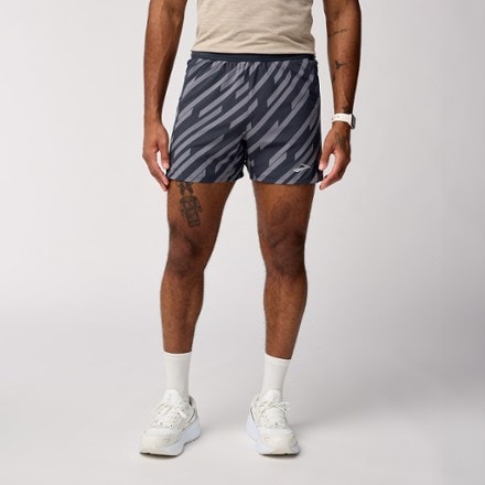 Brooks Journey 5" Shorts - Men's 1