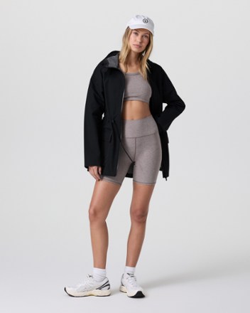 Vuori Pfeiffer Rain Jacket - Women's 3