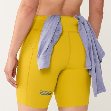 Janji Pace 7" Shorts - Women's 7