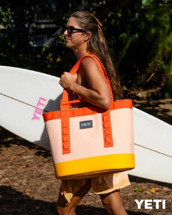 YETI Camino 35 Carryall 10