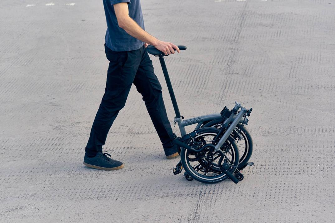 Location Image for P Line Superlight Urban Folding Bike - Mid - Bundle