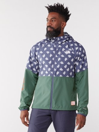 The North Face Flyweight 2.0 Hoodie - Men's 1