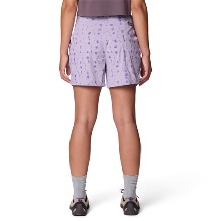 Mountain Hardwear Peak Rambler Shorts - Women's 1