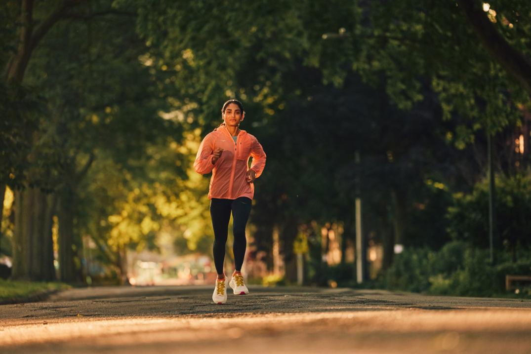 Location Image for Gaviota 6 Road-Running Shoes - Women's