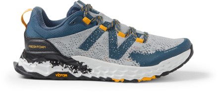 new balance trail running shoes mens