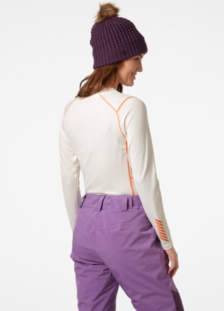 Helly Hansen Lifa Active Graphic Crew Base Layer Top - Women's 2