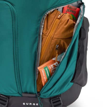 The North Face Surge Pack - Men's Trekking pole attachments