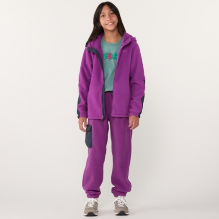 REI Fleece zip up Size S. Fits like a medium
