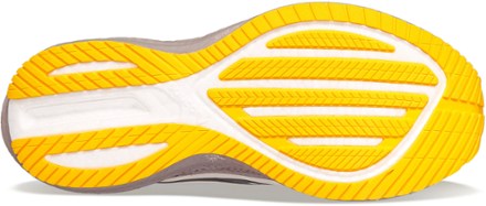 Saucony Triumph 21 RUNSHIELD Road-Running Shoes - Women's 4