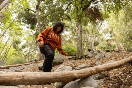Wondery Hike Hoodie - Women's 4
