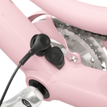 Electra Townie Go! 7D EQ Step-Through Electric Bike 5