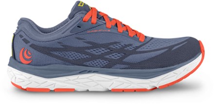 topo womens running shoes