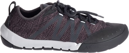 chaco men's water shoes