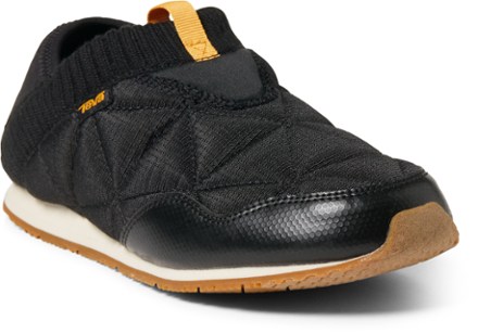ReEmber Slip-Ons - Women's [3/4 view (Black/Birch)]