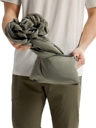 Arc'teryx Atom SL Hoody - Men's 9