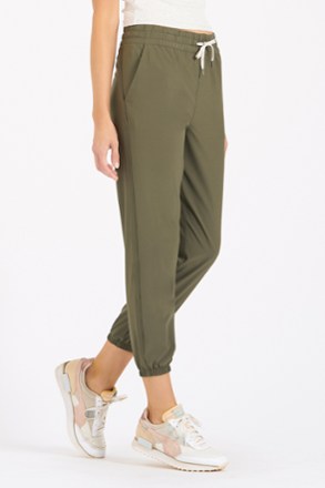 Vuori Weekend Jogger Pants - Women's 2