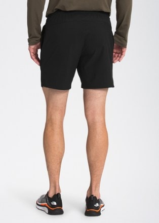 The North Face Wander Shorts - Men's 7" Inseam 1