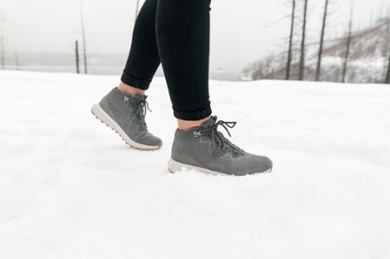Forsake Tract Mid Shoes - Women's 10