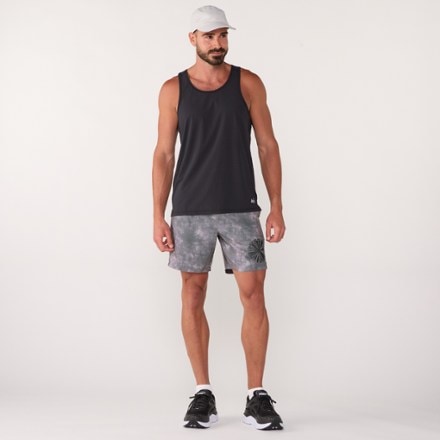 Roark Serrano 7" Shorts - Men's 3