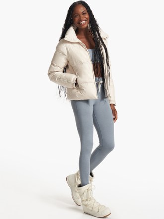Vuori Hillside Down Jacket - Women's 3