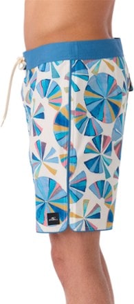 O'Neill Hyperfreak Mysto Scallop 19" Board Shorts - Men's 2
