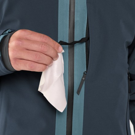 Peak Performance Whitelight HIPE 2L Insulated Shell Jacket - Men's 7