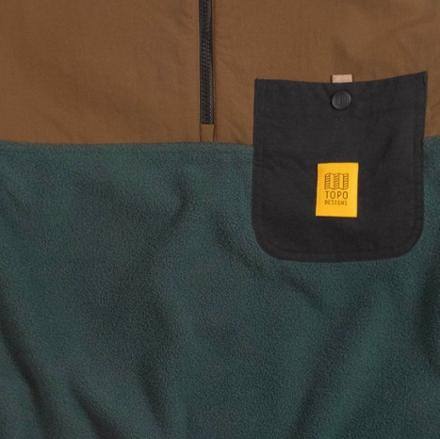 Swatch Image of color Dark Pine