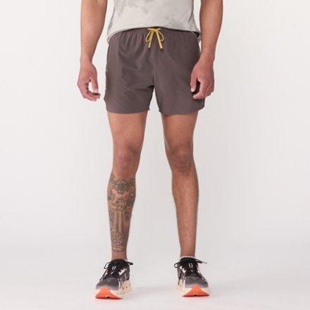 Roark Baja 5" Shorts - Men's 1