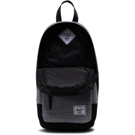 Herschel Supply Co. Heritage Shoulder Bag 3