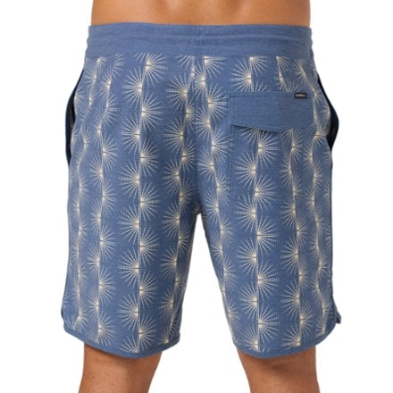 O'Neill Cruzer Scallop 18" Board Shorts - Men's 1