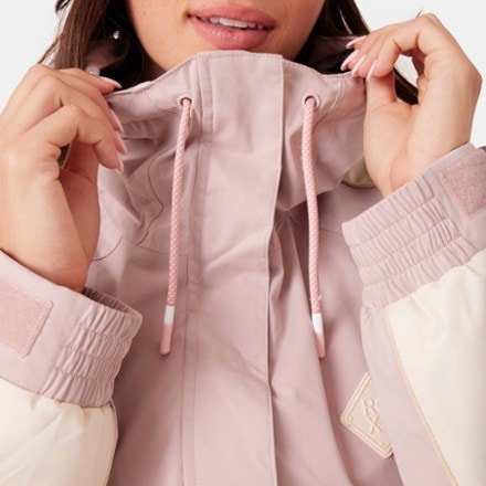Roxy Highridge Hoody Insulated Jacket - Women's 5
