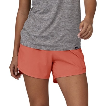 Patagonia Trailfarer Shorts 4.5" - Women's 1