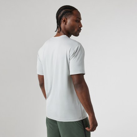 Vuori Tradewind Performance 2.0 T-Shirt - Men's 2
