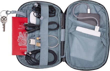 Thule Subterra Powershuttle BLACK (accessories not included)