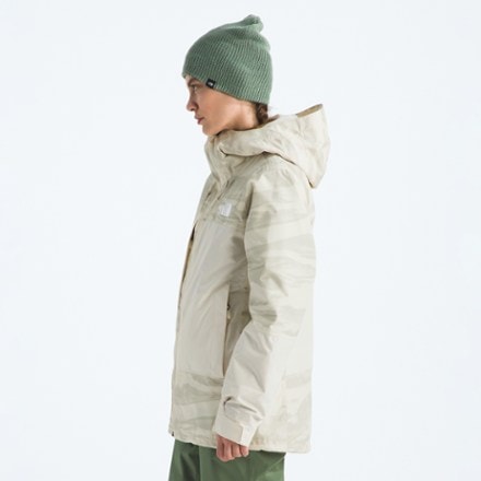 The North Face ThermoBall Snow Triclimate 3-in-1 Jacket- Women's 5