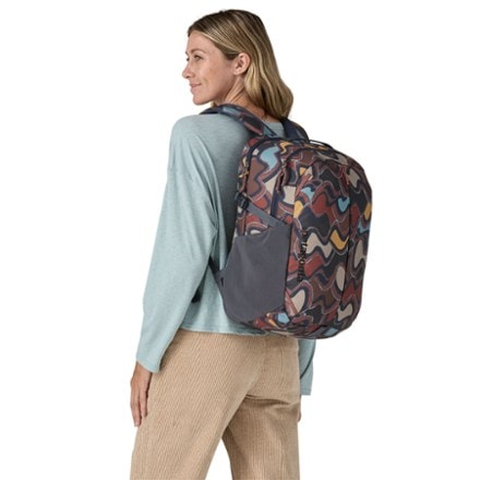 Patagonia Refugio 26 L Pack 3