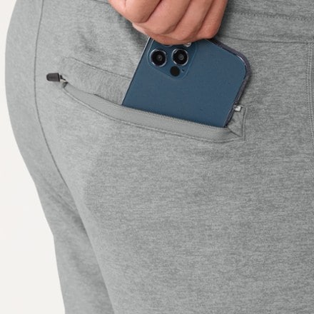 Vuori Ponto Performance Joggers - Men's 5