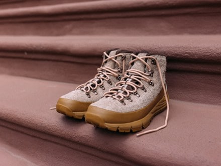 Danner Mountain 600 ID GTX Hiking Boots - Men's 6
