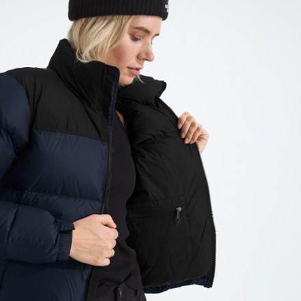The North Face 1996 Recycled Retro Nuptse Down Jacket - Women's 6