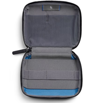 Bellroy Tech Kit Compact Pouch 3