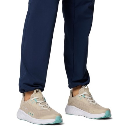 Columbia PFG Castback Shoes - Women's 9