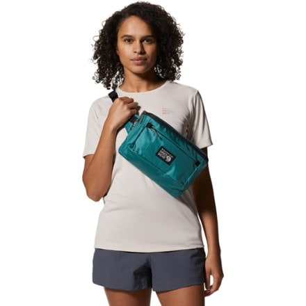 Mountain Hardwear Camp 4 Hip Pack 3