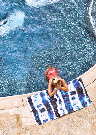 Slowtide Indigo Sun Towel 3