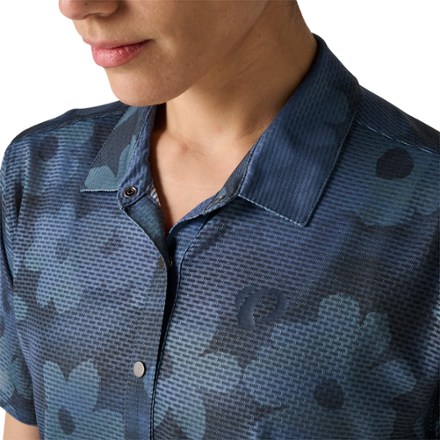 PEARL iZUMi Canyon Tech Snap Bike Jersey - Women's 5