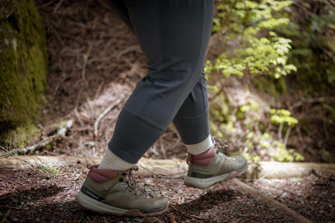 Location Image for Flash Hybrid Tights - Women's Plus Sizes