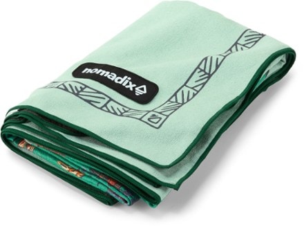 Nomadix Blanket Towel 1