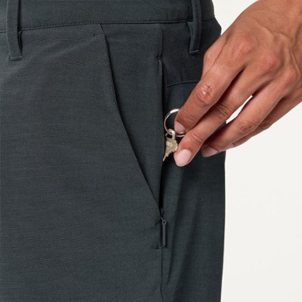 Vuori Aim Shorts 8" - Men's 1