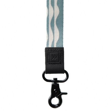 Thread Wallets Wrist Lanyard 1